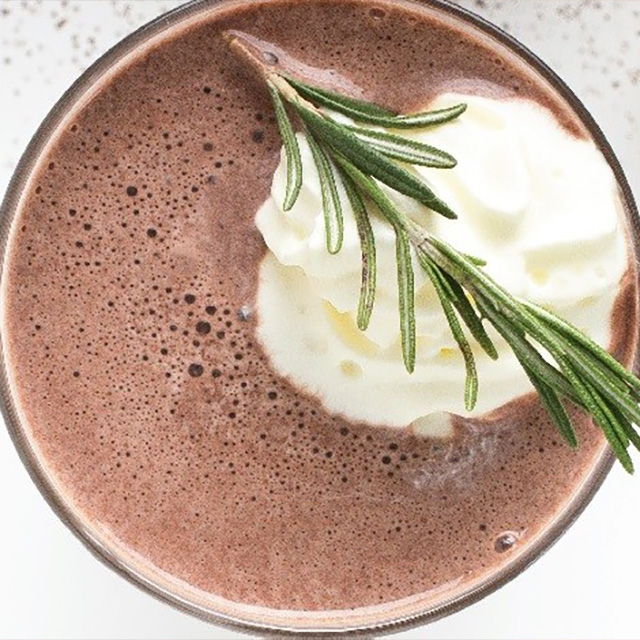 ទឹកក្រឡុកសម្រាប់ទទួលទានក្រោយពេលហាត់ប្រាណ ស្វែងយល់បន្ថែម