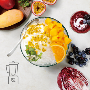 Minuman Pencuci Mulut Buah Topis dengan Es Serut Dan Slushie Ungu See more