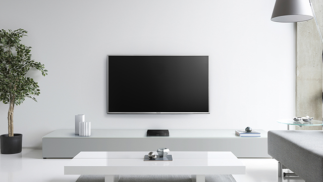 Get Inspired - Smart Network 3D Blu-ray Disc™/ DVD Player DMP-BDT167EB