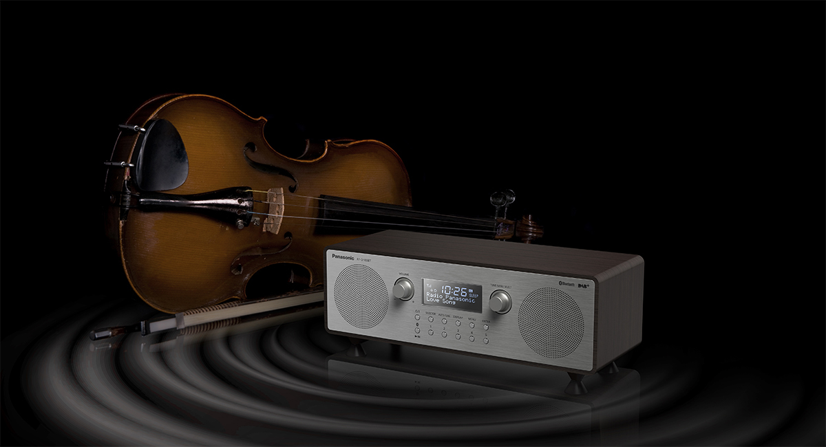 Een houten behuizing
 voor een rijk geluid