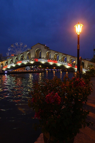 LUMIX G X VARIO 12-35mm / F2.8 ASPH. / POWER O.I.S. (H-HS12035) F5.0, 1/15 sek, ISO 1600