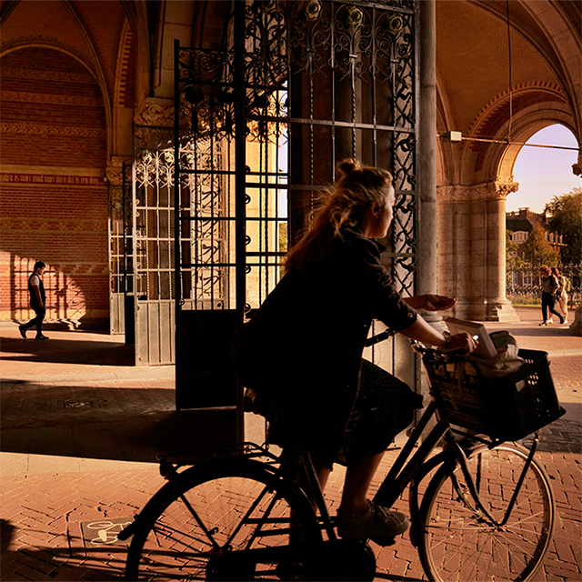 Catturare la vita in città See more