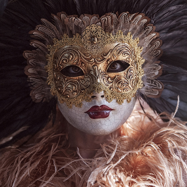 Il miracolo del dettaglio See more