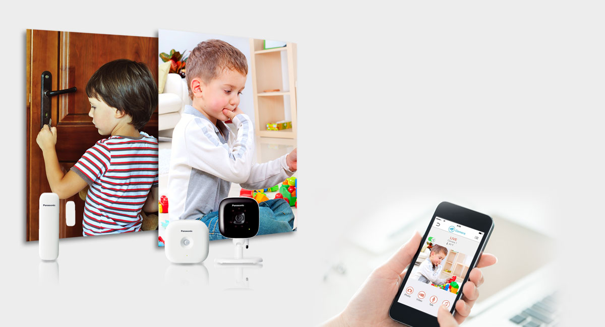 التحقق عن بُعد من عودة الأطفال إلى المنزل بأمان باستخدام الكاميرا الداخلية