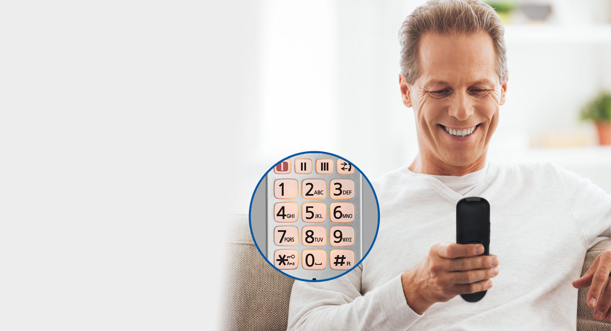 Tasti di grandi dimensioni con caratteri ben visibili e tasti parlanti
