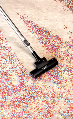 Làm sạch với đầu hút đa góc cạnh