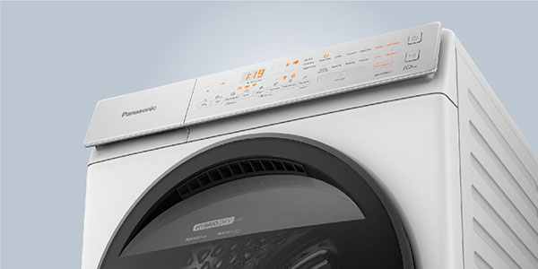 ICONIC DOOR DESIGN & FLOATING CONTROL PANEL