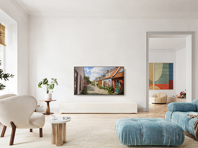 65W90BGT lifestyle image