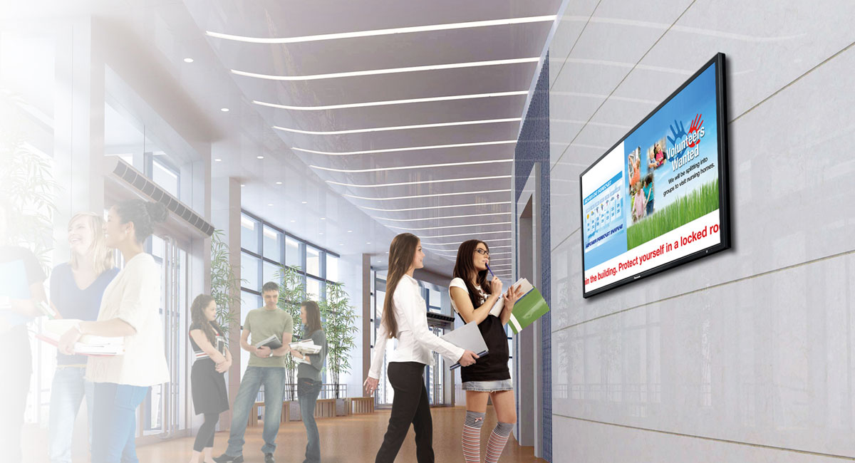 نظرًا لوجود سماعات مضمنة بها، يمكنها تشغيل محتوى الفيديو أيضًا