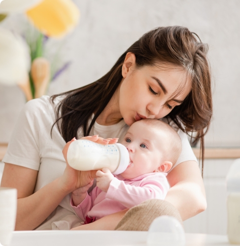 للعائلات التي لديها أطفال رضّع