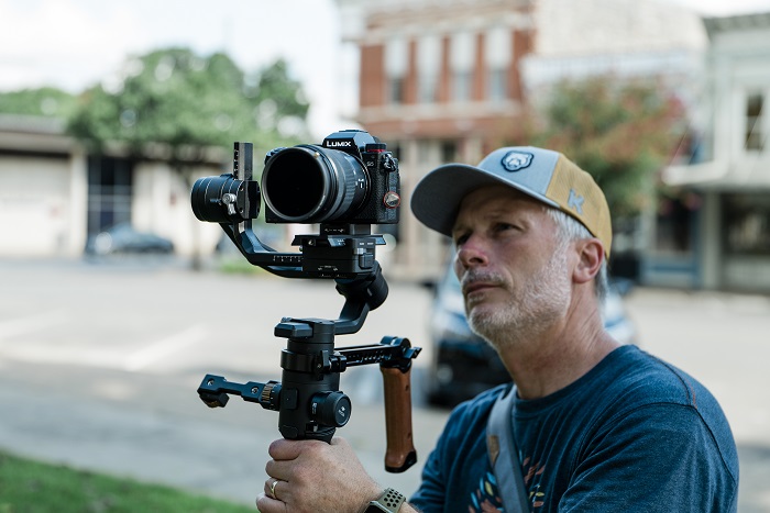 LUMIX S5 – Hybrid full-frame mirrorless camera delivers exceptional video quality, mobility and durability