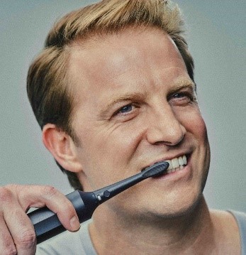 Tondeuse, rasoir, brosse à dents : le MULTISHAPE, un concept unique à Panasonic, pour tous les soins masculins du quotidien !