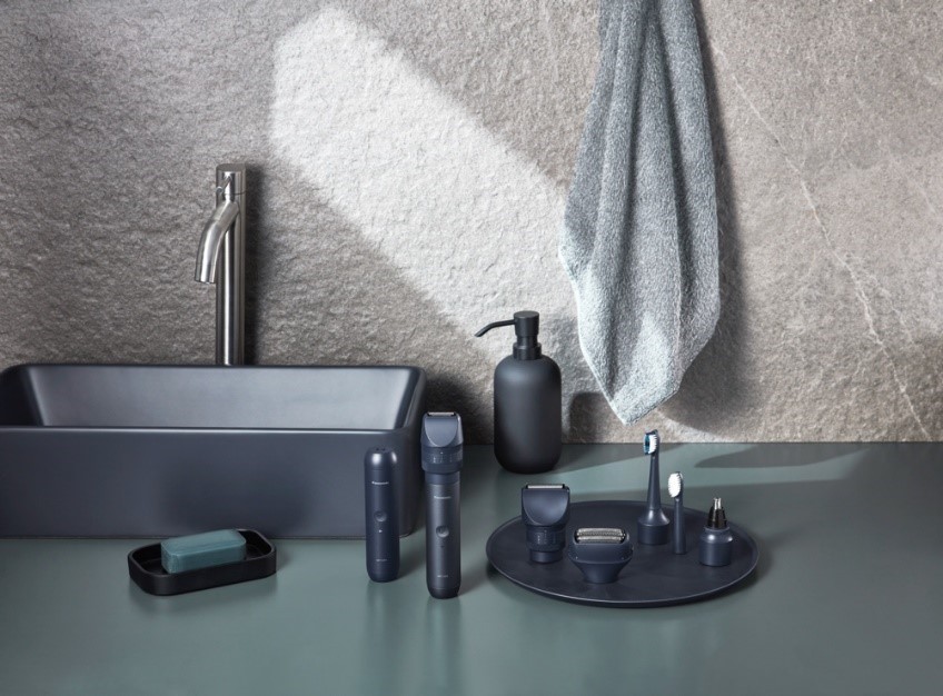 Tondeuse, rasoir, brosse à dents : le MULTISHAPE, un concept unique à Panasonic, pour tous les soins masculins du quotidien !