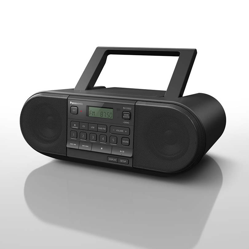 Новата серия RX-D500 на Panasonic: Мощни, преносими радио-бумбоксове