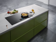 003_FY2018_Panasonic_Induktionskochfeld_KY-T937VL_IF-Design_Award_diagonal_von_oben_links