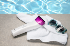 016_FY2015_IPL_ES-WH80_lifestyle2