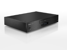 024-FY2018-Panasonic-Player-UB9004-K-Ansicht-Rechts