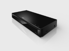 034_FY2016_Panasonic_UB704_up