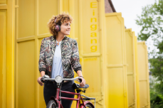 041_FY2017_Panasonic_HTX80B_bordeaux(3)