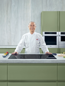 114_FY2015_Panasonic_Botschafter_Nobu