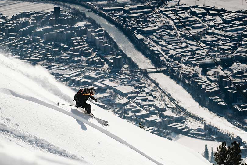 Borja compartirá sus increíbles imágenes desde los mejores snowparks europeos, unas fotografías realizadas gracias a la portabilidad y robustez de los sistemas LUMIX