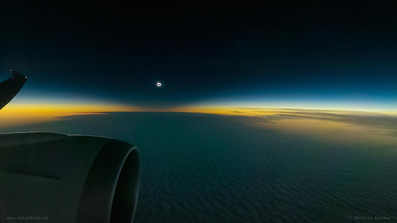 “Eclipsă peste Antarctica - sau cum să fotografiezi o eclipsă de la capătul Pământului”