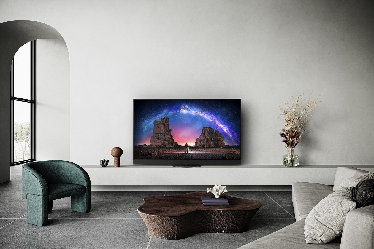 Panasonic prezintă gama TV pentru 2022