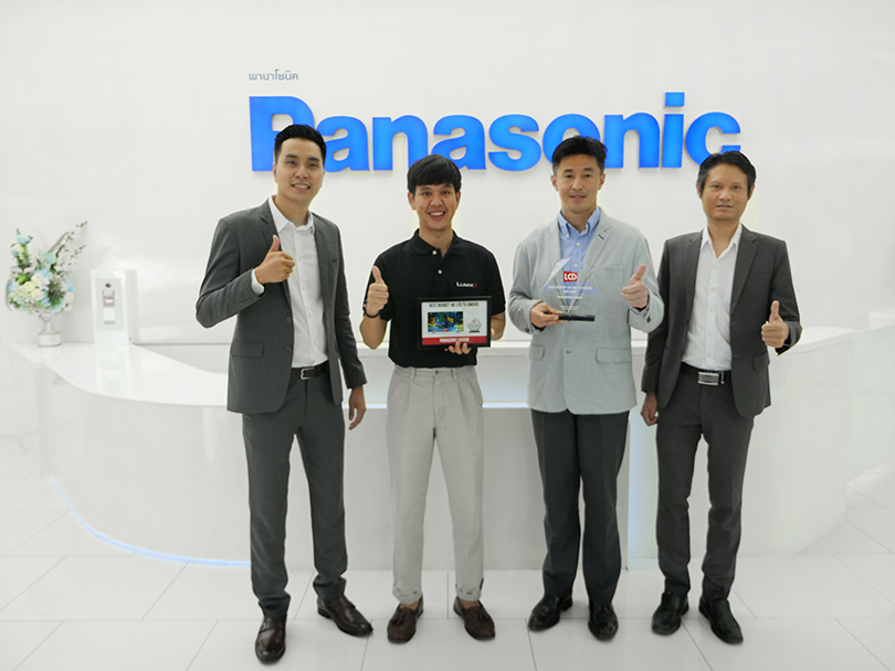 พานาโซนิค ทีวี รุ่น TH-HX600 รับมอบรางวัล ทีวีสุดคุ้ม จาก LCD TV Thailand