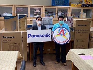 Panasonic捐贈台南白河商工、玉井工商家電實習器材