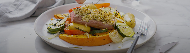 Panasonic 4-in-1 Dampfbackofen Rezept: Lammlachse mit Drillingen und Ofengemüse
