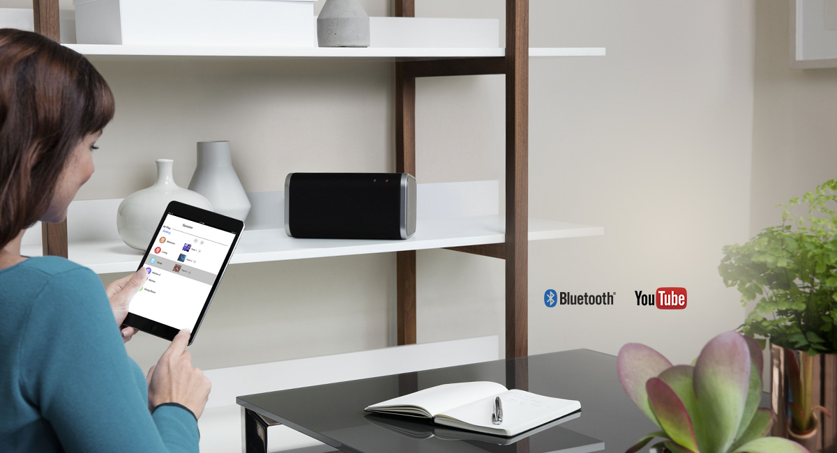 Bluetooth® Re-streaming