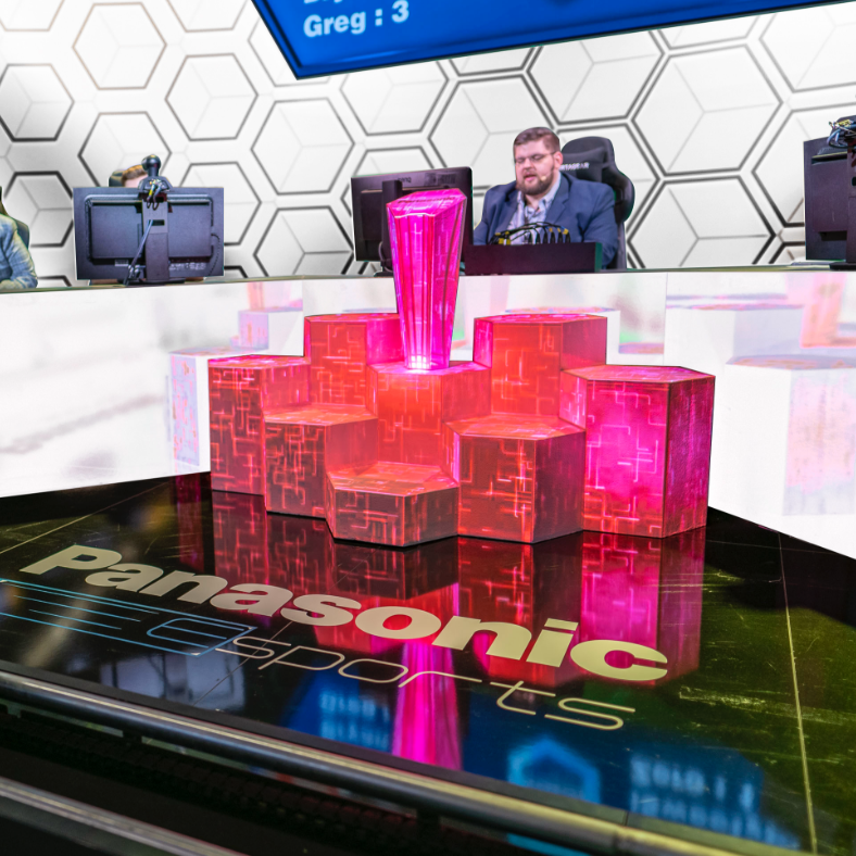 Escena de un evento de deportes electrónicos o juegos