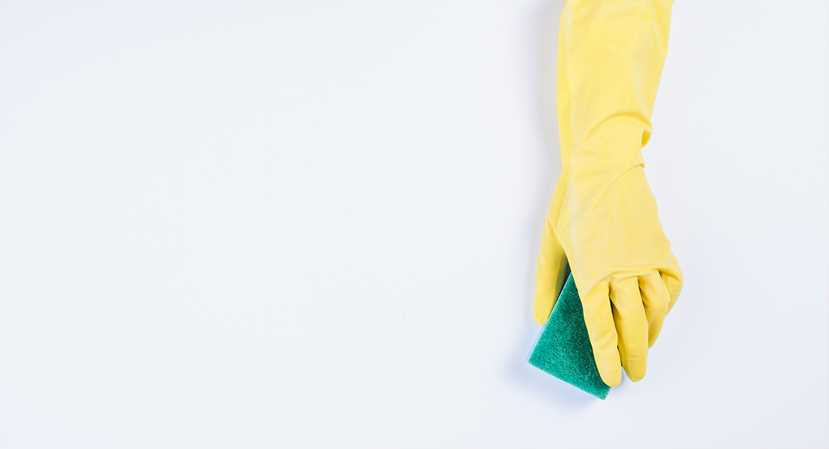 Le nettoyage de la vitre et des joints 
