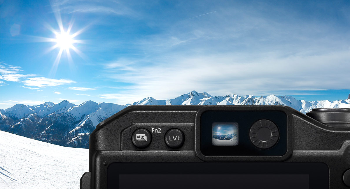 A Viewfinder Ready for Intense Sunlight