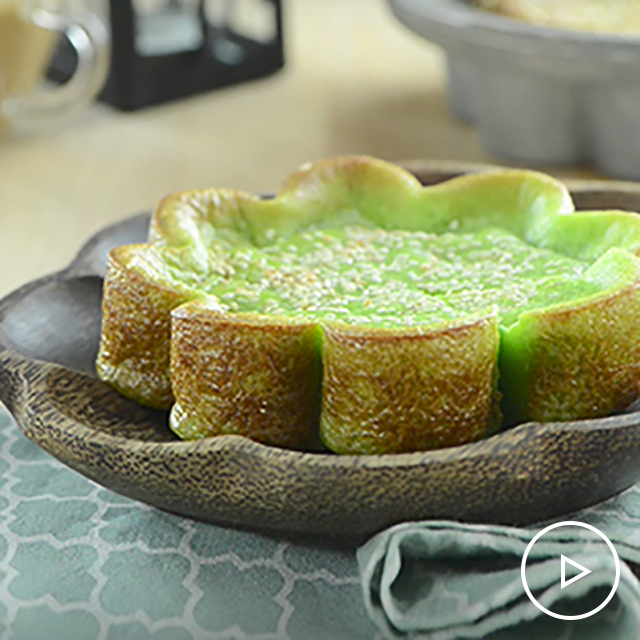 Baked Pandan Kuih See more