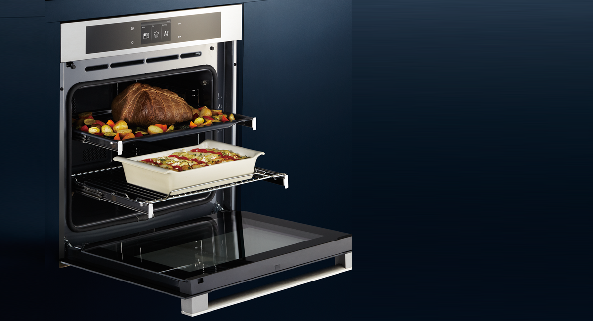 Smooth Gliding Telescopic Shelves