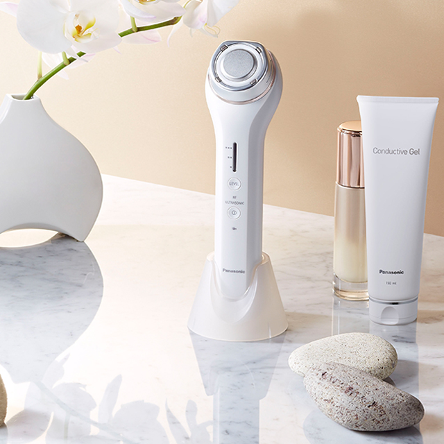 Mask skin tips with Louise Thomas See more