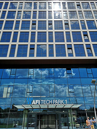 Fotografie cu Panasonic Marketing Europe GmbH Central and South-East Europe