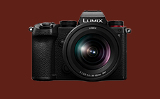 LUMIX S5