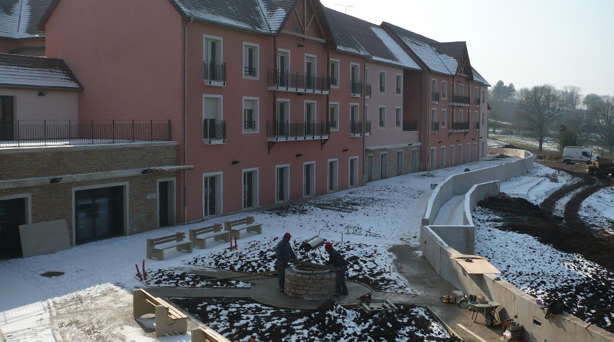 An image of Montcenis Nursing Home exterior