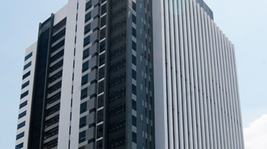 An image of Plaza 33 commercial complex building