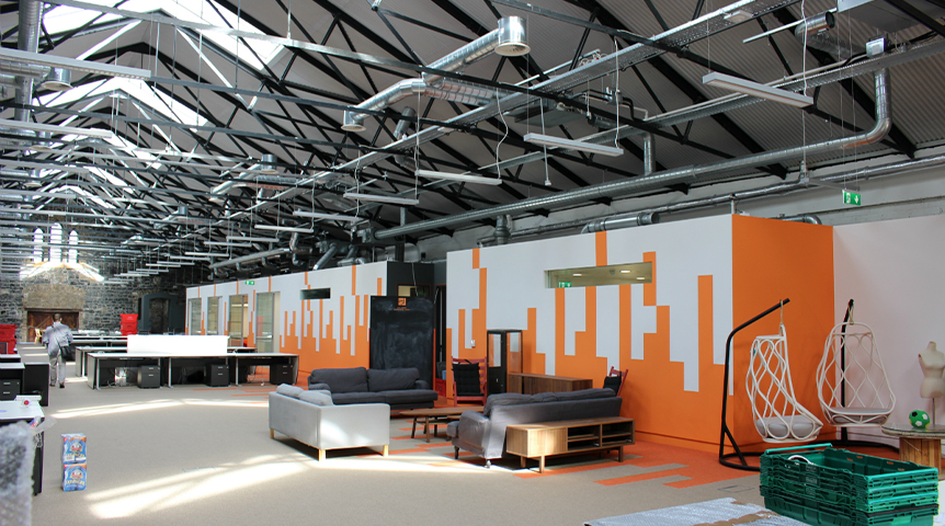 An image of a Zalando warehouse office