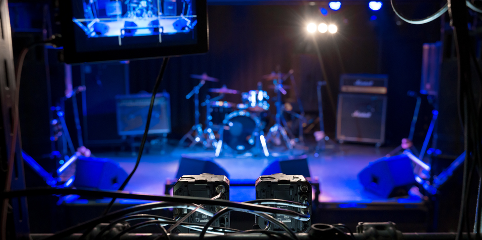 I tried many things, but in the end, Cinelike D2 was the best choice