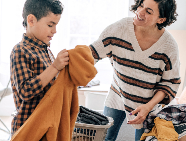 FAMILY ESSENTIALS: CLOTHES NEVER LOOKED SO GOOD!