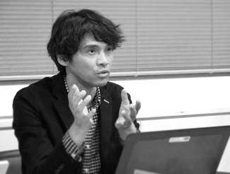 Katsuhiro Kitade -Camera product design