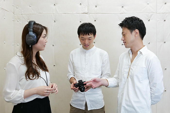 1 : Catch the new trend of Vlog! 