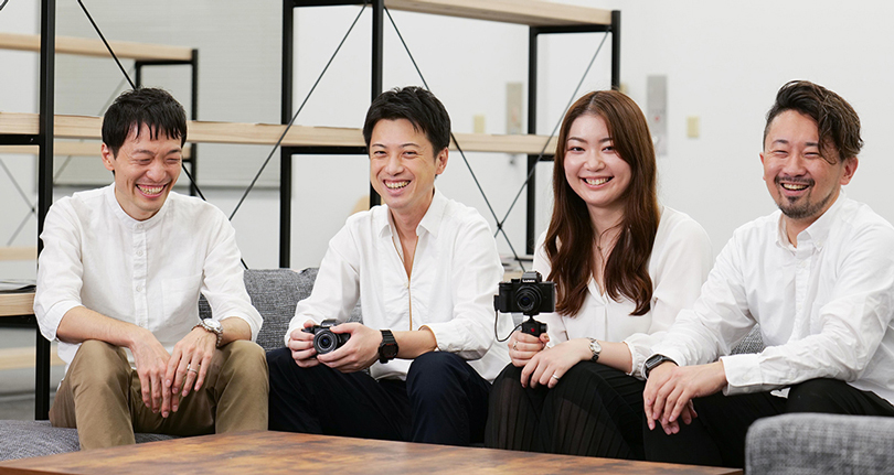 3 : What is the engineer's insistence on the small body with microphone performance suitable for Vlog?