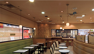 An image of installation of air-e at Café Doll