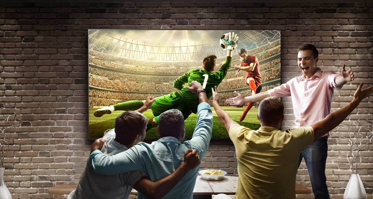 Nauti voitonhetkistä suuren, tehokkaan näytön avulla. Jaa dynaaminen jännitys kaikkien kanssa.