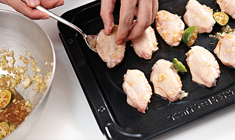 Alitas de Pollo con Salsa de Soya y Miel